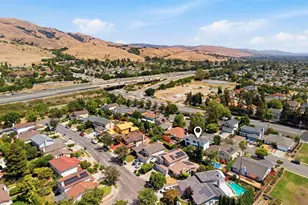 587 Chardonnay Dr, Fremont, CA 94539 - Photo 40