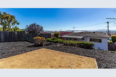 7418 Stockton Ave, El Cerrito, CA 94530 - Photo 20