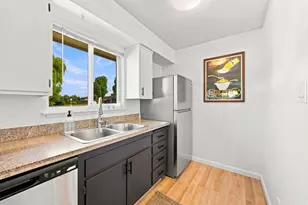 1576 Marina Ct A, San Mateo, CA 94403 - Photo 12