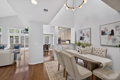 2953 Carrington Ct, San Jose, CA 95125 - Photo 12