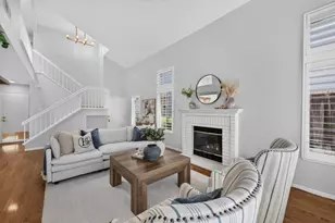 2953 Carrington Ct, San Jose, CA 95125 - Photo 4