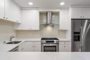 73 Peter Coutts Cir, Stanford, CA 94305 - Photo 12
