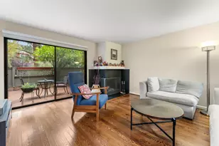 73 Peter Coutts Cir, Stanford, CA 94305 - Photo 8