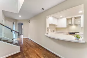 73 Peter Coutts Cir, Stanford, CA 94305 - Photo 10