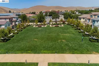 71 Heligan Ln 3, Livermore, CA 94551 - Photo 22
