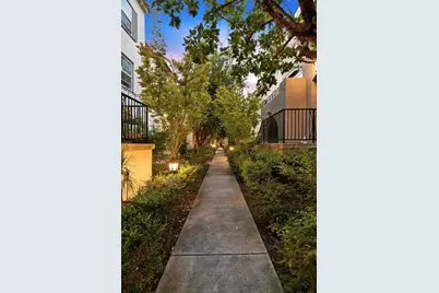 1771 Hillebrant Pl, Santa Clara, CA 95050 - Photo 44