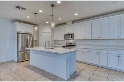 271 Lamplighter Ln, Hollister, CA 95023 - Photo 6
