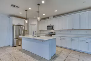 271 Lamplighter Ln, Hollister, CA 95023 - Photo 6