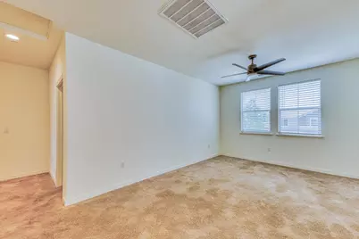 271 Lamplighter Ln, Hollister, CA 95023 - Photo 16