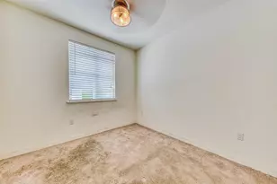 271 Lamplighter Ln, Hollister, CA 95023 - Photo 12