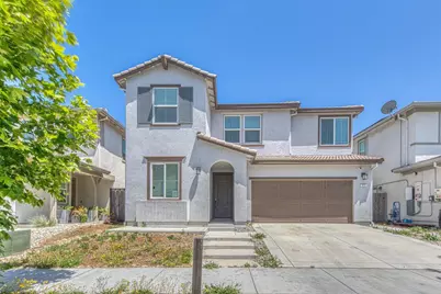 271 Lamplighter Ln, Hollister, CA 95023 - Photo 1