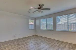 271 Lamplighter Ln, Hollister, CA 95023 - Photo 4
