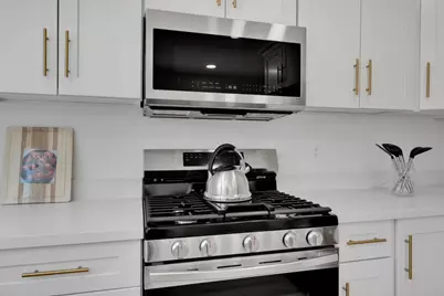 1924 Rosswood Dr, San Jose, CA 95124 - Photo 20