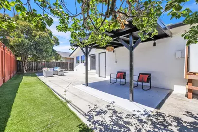 1924 Rosswood Dr, San Jose, CA 95124 - Photo 36