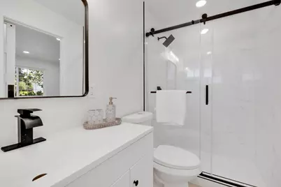 1924 Rosswood Dr, San Jose, CA 95124 - Photo 32