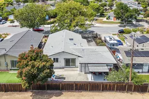 1924 Rosswood Dr, San Jose, CA 95124 - Photo 40