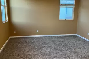 7021 Walter Ave, Sacramento, CA 95828 - Photo 18