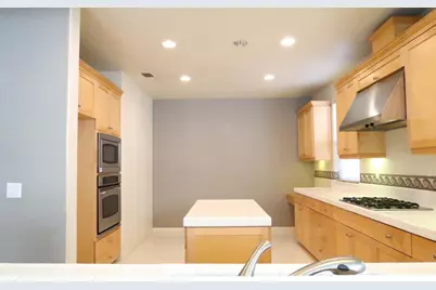 The Masters Dr, Fairfield, CA 94533 - Photo 12