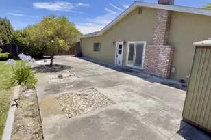 502 7th St, San Juan Bautista, CA 95045 - Photo 34