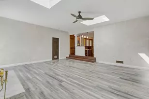 502 7th St, San Juan Bautista, CA 95045 - Photo 14