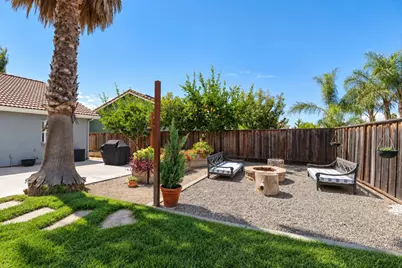 1940 Ponderosa Ct, Hollister, CA 95023 - Photo 32