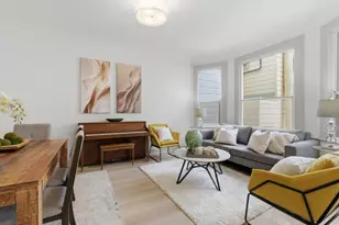 2011 Powell St, San Francisco, CA 94133 - Photo 10