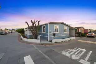 174 Redwood Dr 174, Hollister, CA 95023 - Photo 34
