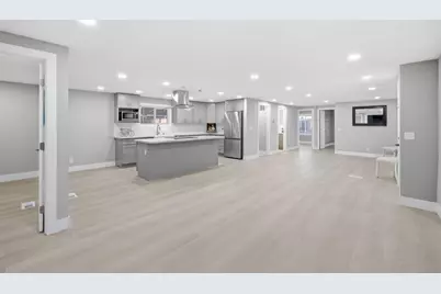 174 Redwood Dr 174, Hollister, CA 95023 - Photo 10