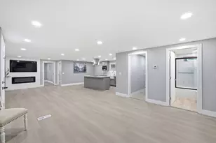 174 Redwood Dr 174, Hollister, CA 95023 - Photo 20