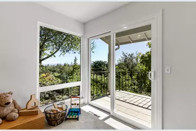2172 Sierra Ventura Dr, Los Altos, CA 94024 - Photo 14