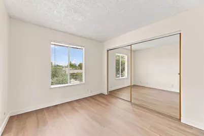 2745 Mauricia Ave B, Santa Clara, CA 95051 - Photo 18