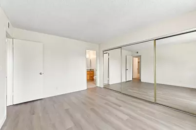 2745 Mauricia Ave B, Santa Clara, CA 95051 - Photo 16