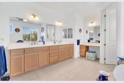 1040 Peppermill Ct, Concord, CA 94518 - Photo 46