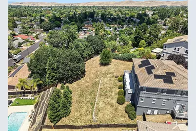 1040 Peppermill Ct, Concord, CA 94518 - Photo 72