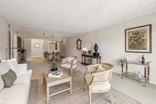 1915 Mount Vernon Ct 14, Mountain View, CA 94040 - Photo 4