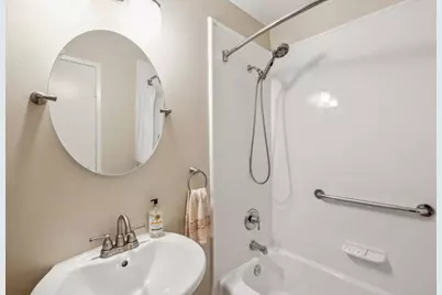 1915 Mount Vernon Ct 14, Mountain View, CA 94040 - Photo 20