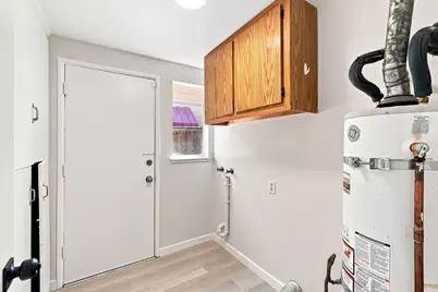 1837 W Rosecrans Way, Stockton, CA 95207 - Photo 32