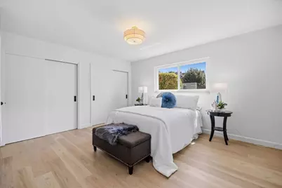 135 Pineview Ln, Menlo Park, CA 94025 - Photo 22