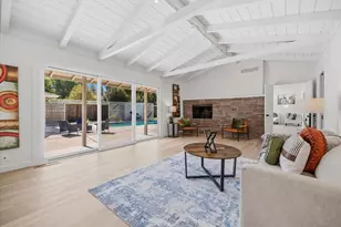 135 Pineview Ln, Menlo Park, CA 94025 - Photo 12