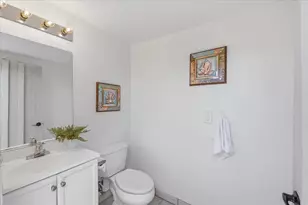 135 Pineview Ln, Menlo Park, CA 94025 - Photo 36