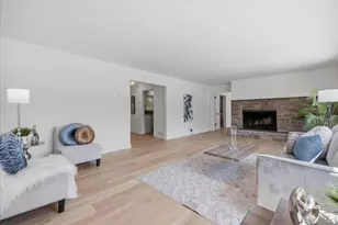 135 Pineview Ln, Menlo Park, CA 94025 - Photo 8