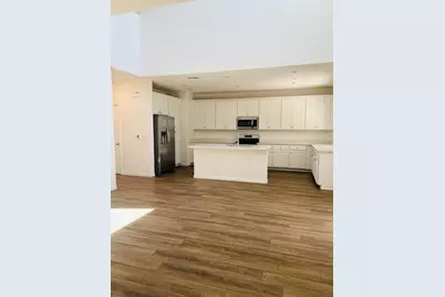 7352 Dorstone Way, Sacramento, CA 95829 - Photo 4