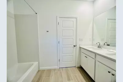 7352 Dorstone Way, Sacramento, CA 95829 - Photo 18