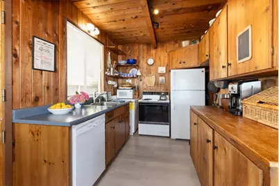 16 Potbelly Beach Rd, Aptos, CA 95003 - Photo 16