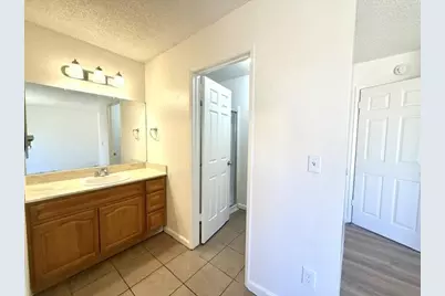 7913 Cottonleaf Way, Sacramento, CA 95828 - Photo 14