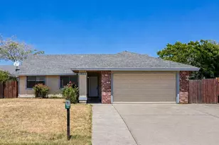 7913 Cottonleaf Way, Sacramento, CA 95828 - Photo 2