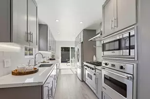 1616 Ark St, San Mateo, CA 94403 - Photo 10
