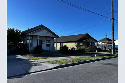 122 Martella St, Salinas, CA 93901 - Photo 2