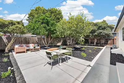 2341 Woodland Ave, San Jose, CA 95128 - Photo 32