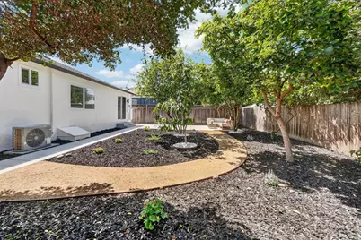 2341 Woodland Ave, San Jose, CA 95128 - Photo 34